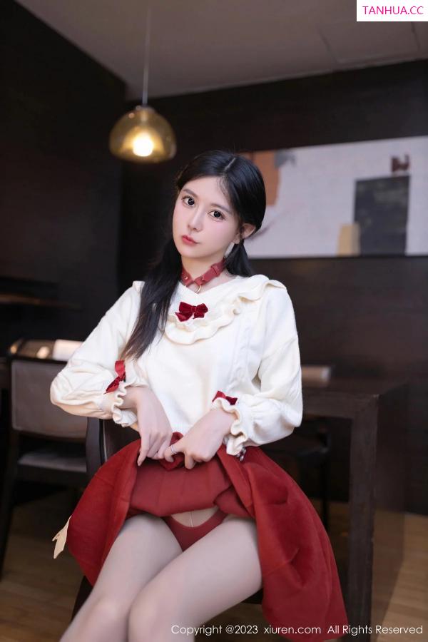   [XiuRen]高清写真图 2023.12.29 No.7890 幼幼 清纯美腿第8张图片